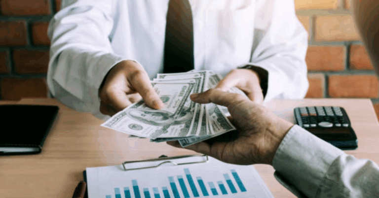 Choosing the Best Money Lender in Singapore: What You Need to Know